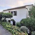 Sur T3-160 M - 800 M Centre-ville. Park Apartment